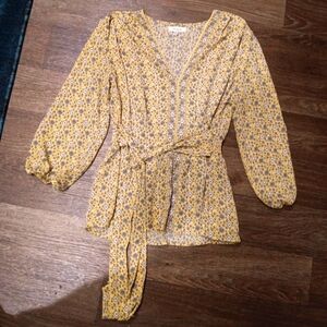 Max Studio Floral Yellow Wrap Top Size M